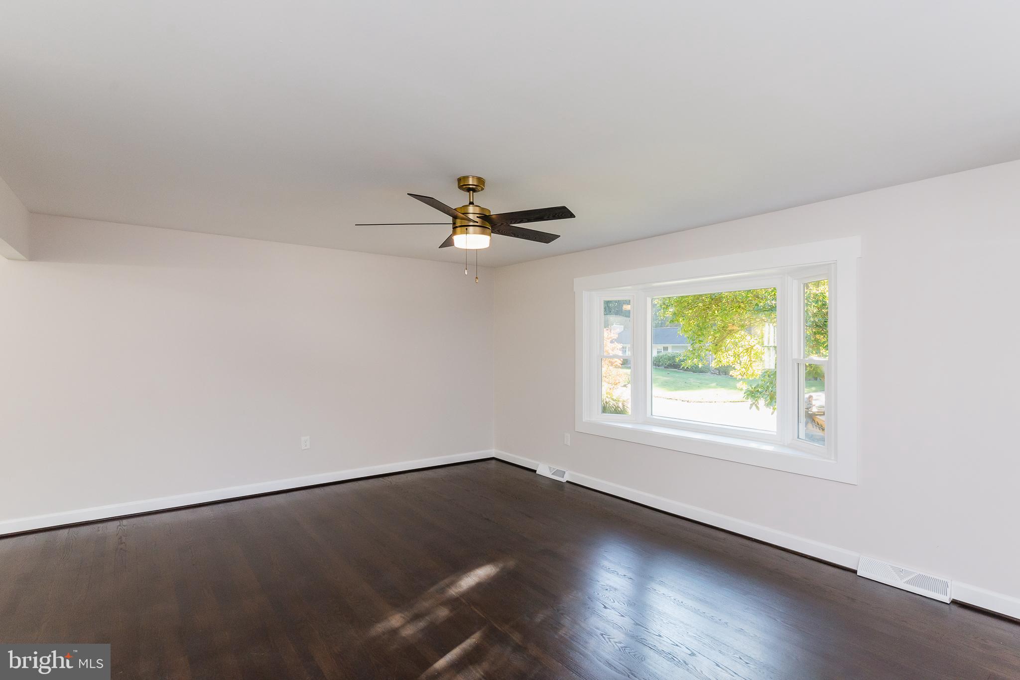 2410 Stoneybrook Road Fallston, MD 21047 - Photo 6 of 44 Living Room