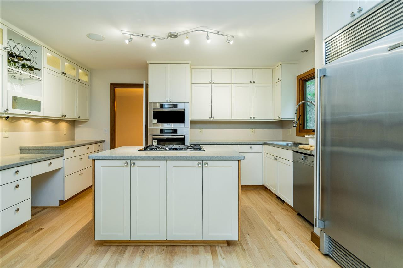 10033 Old Warden Road Raleigh, NC 27615 - Photo 4 of 30 Kitchen