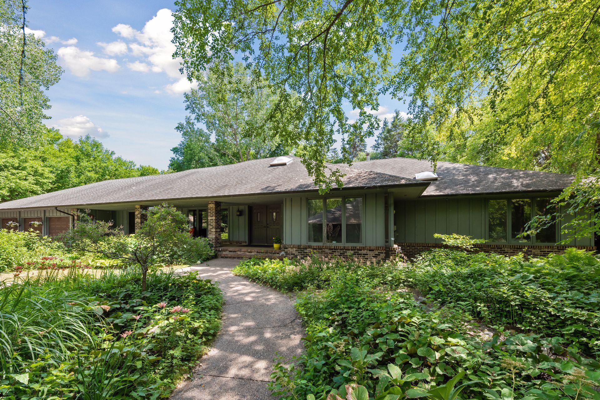 4710 Old Kent Road Deephaven, MN 55331 - Photo 1 of 1