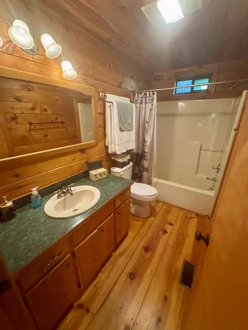 $339,900 | 135 Tomahawk Trail, Blue Ridge, GA 30513