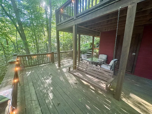 $339,900 | 135 Tomahawk Trail, Blue Ridge, GA 30513