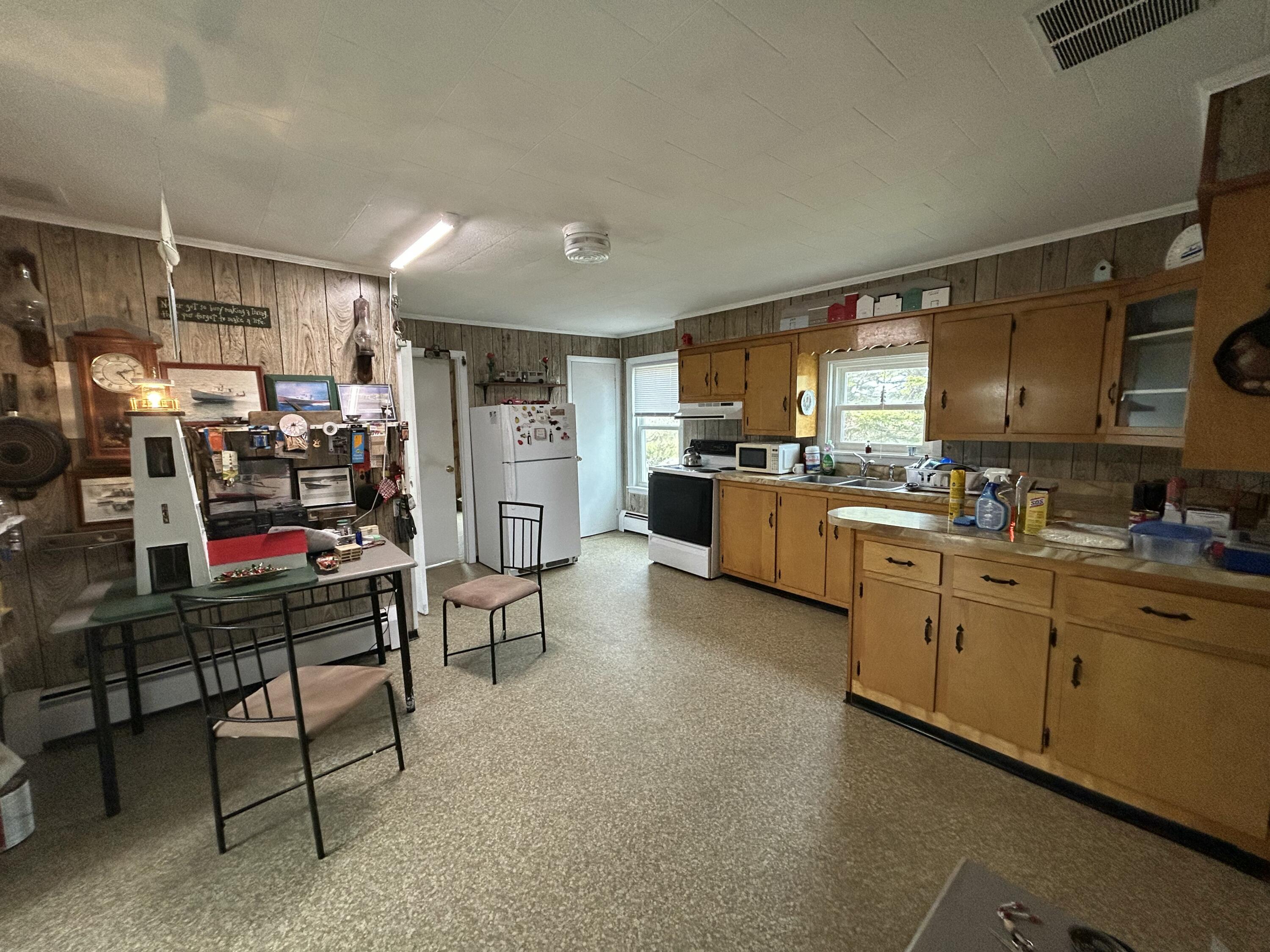 71 Mason Bay Road Jonesport, ME 04649 - Photo 11 of 39 Kitchen