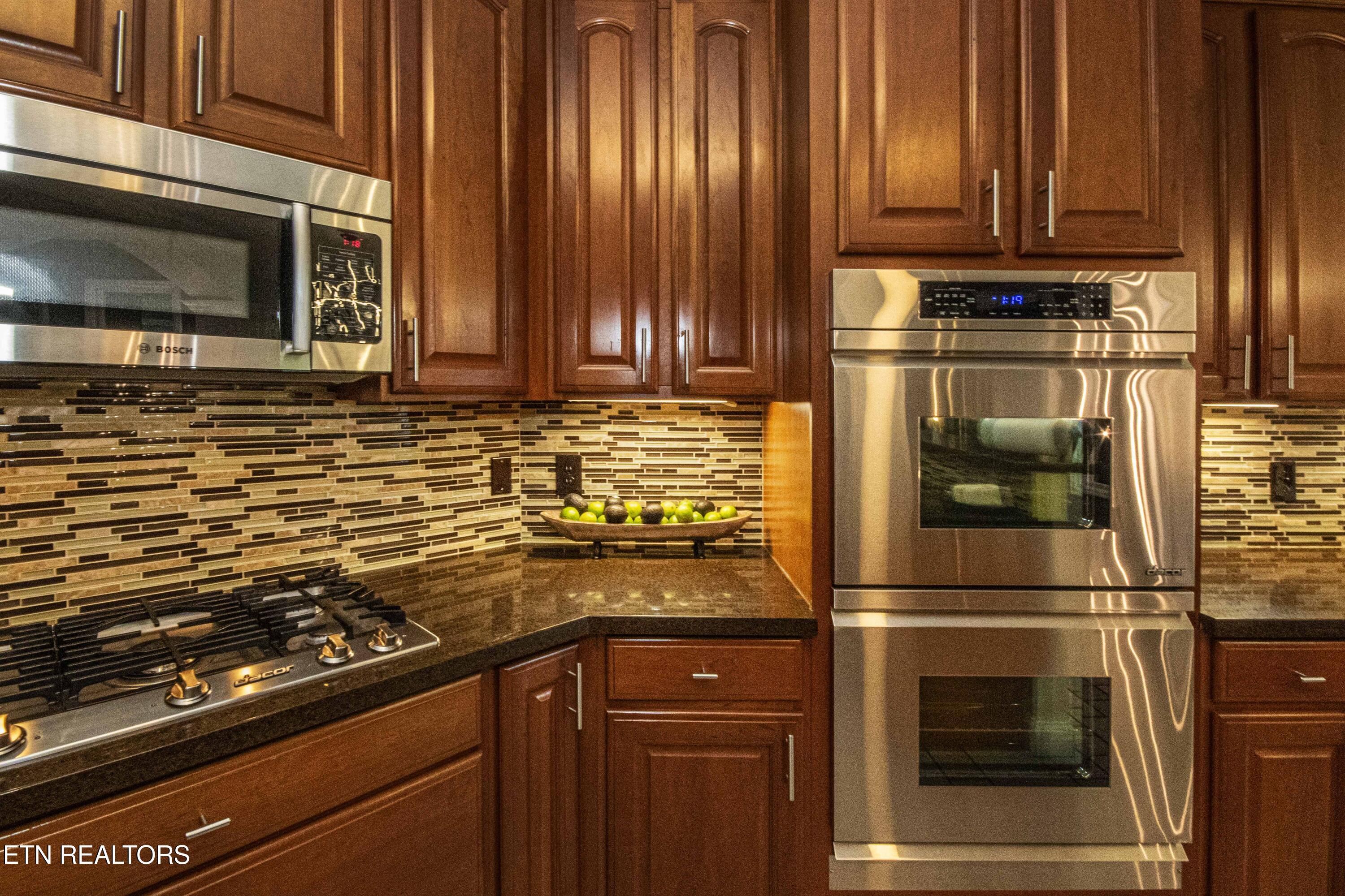 12521 Comblain Road Knoxville, TN 37934 - Photo 25 of 60 V19A1353