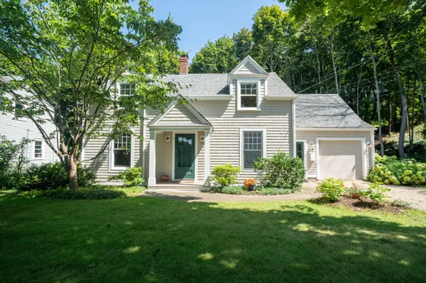 $840,000 | 350 York Street, York, ME 03909