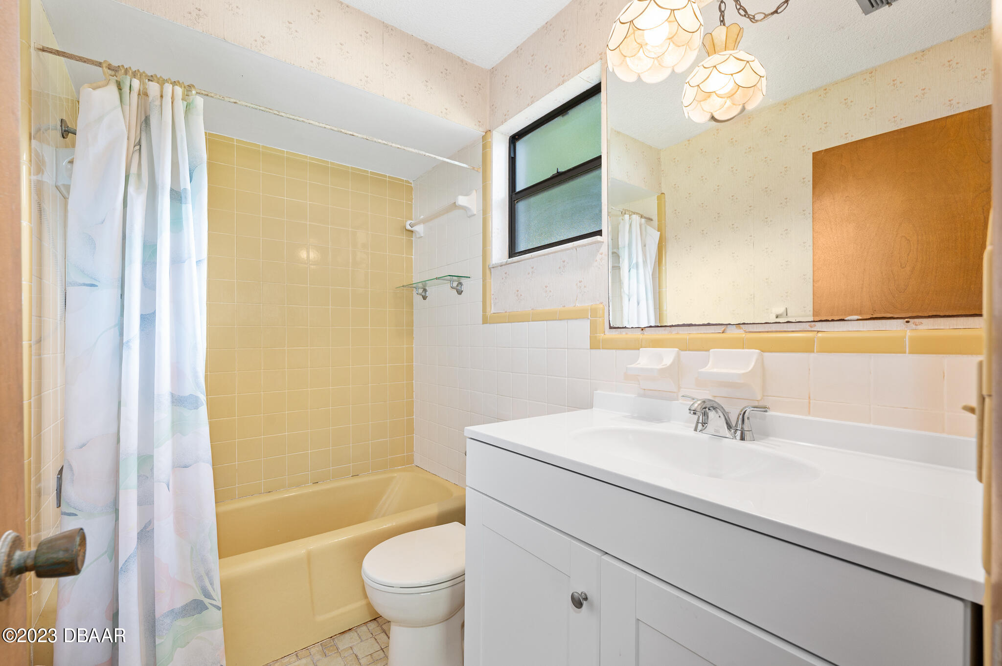 221 Putnam Avenue Ormond Beach, FL 32174 - Photo 20 of 63 AEP360-27