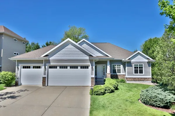 $825,000 | 1122 Willow, Verona, WI 53593