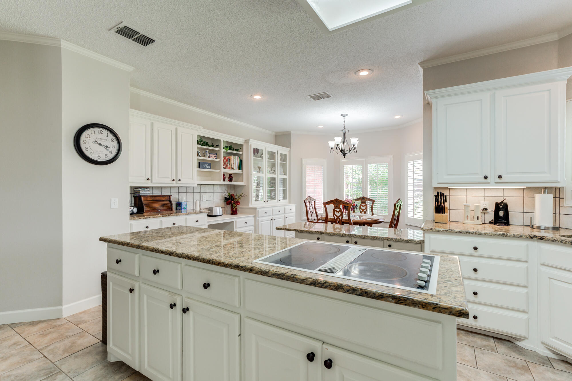 8511 C R 6920 Lubbock, TX 79407 - Photo 26 of 56 8511-CR-6920_Lubbock-TX_41_Kitchen