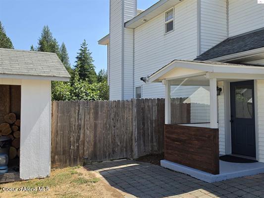 1599 Samuels Road Sandpoint, ID 83864 - Photo 3 of 56 Back Porch