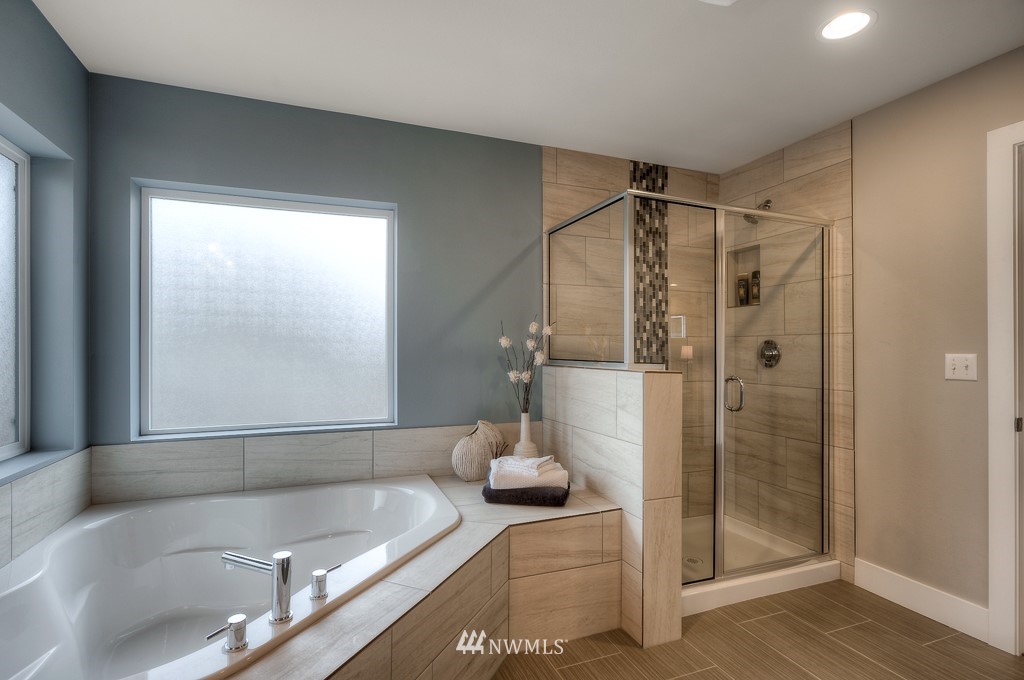 108 194th Place Southwest, Unit 8 Bothell, WA 98012 - Photo 14 of 25