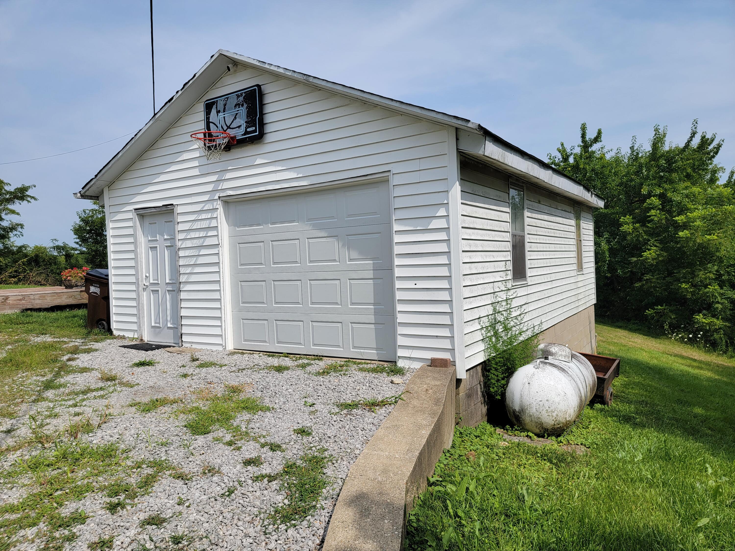 5440 Georgetown Road Owenton, KY 40359 - Photo 9 of 38