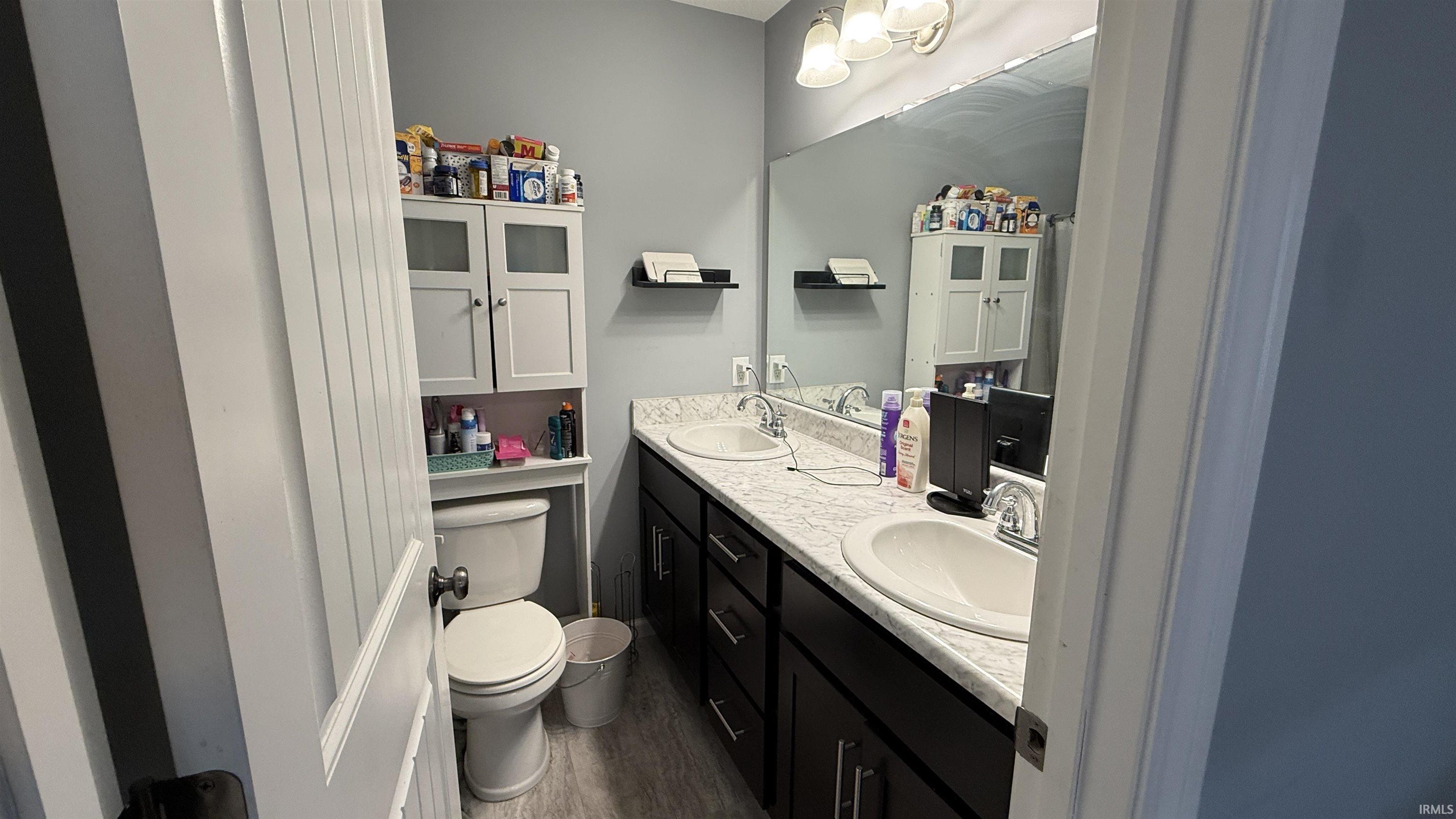 18834 Red Cedar Road New Paris, IN 46553 - Photo 11 of 20