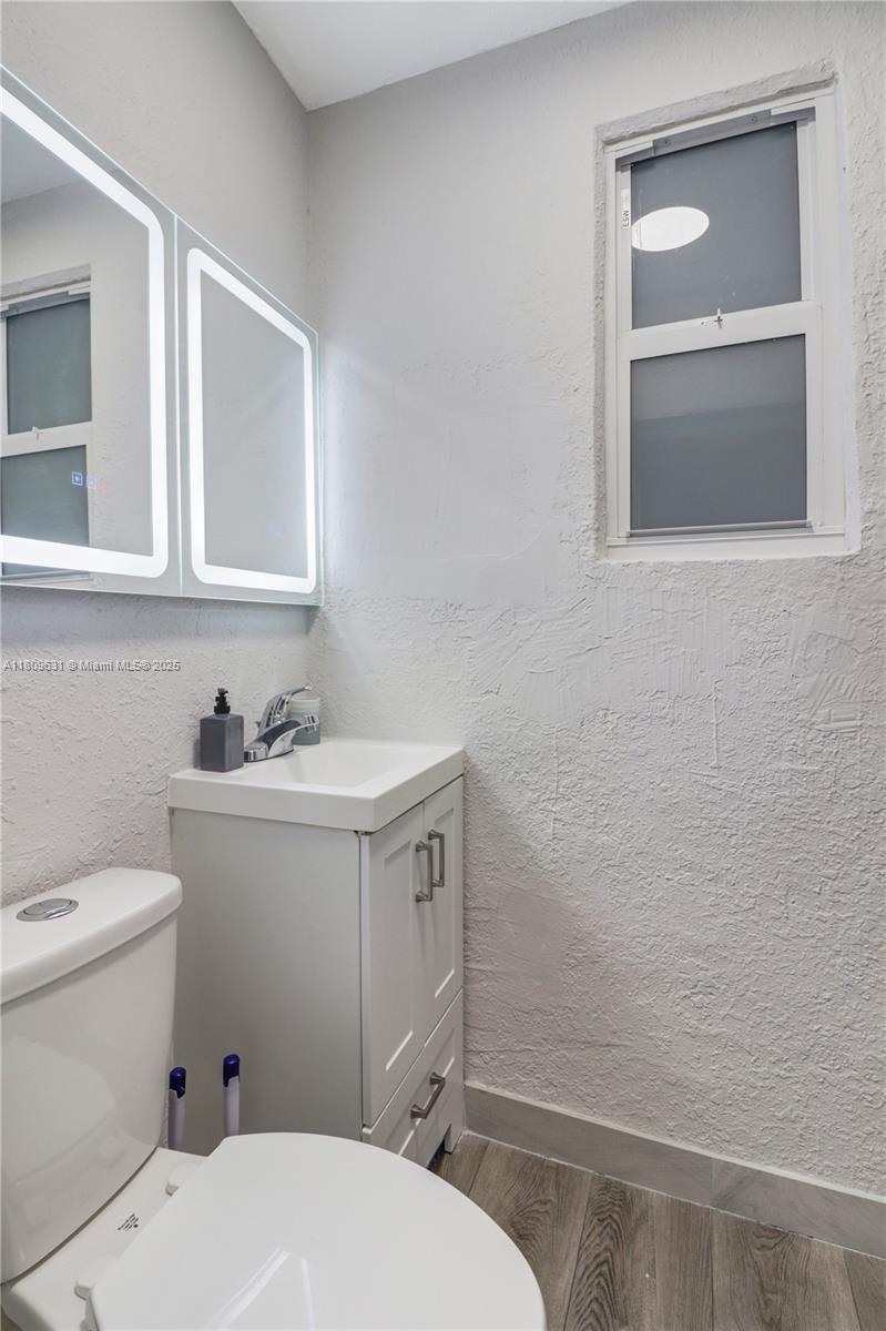 6039 Southwest 38th Street Miramar, FL 33023 - Photo 17 of 28