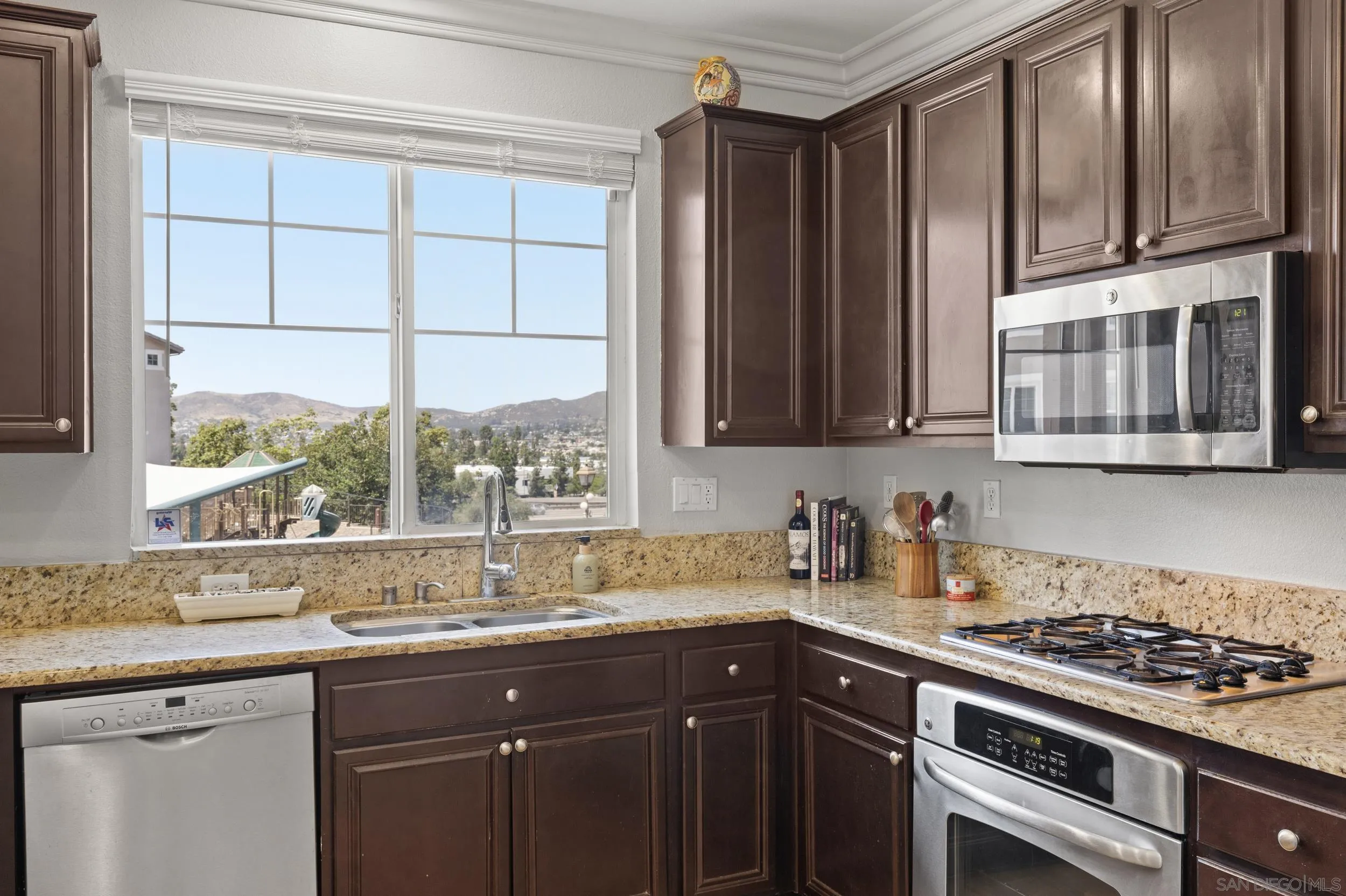 1015 Iron Wheel Street Santee, CA 92071 - Photo 9 of 29