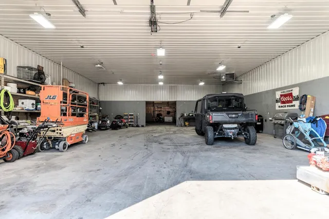 $1,261,000 | 7148 County Road 42 Northeast, Alexandria, MN 56308