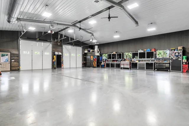 $1,261,000 | 7148 County Road 42 Northeast, Alexandria, MN 56308