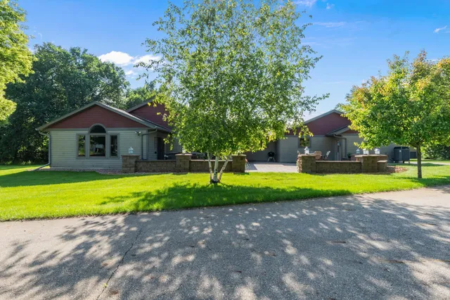 $1,261,000 | 7148 County Road 42 Northeast, Alexandria, MN 56308