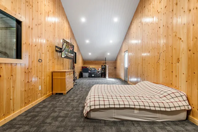 $1,261,000 | 7148 County Road 42 Northeast, Alexandria, MN 56308