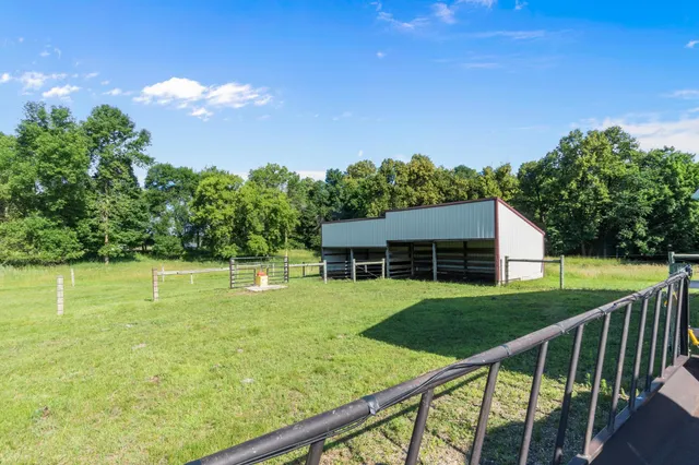 $1,261,000 | 7148 County Road 42 Northeast, Alexandria, MN 56308