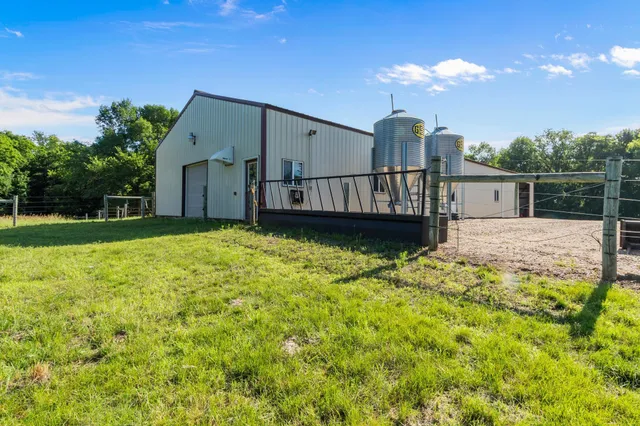 $1,261,000 | 7148 County Road 42 Northeast, Alexandria, MN 56308