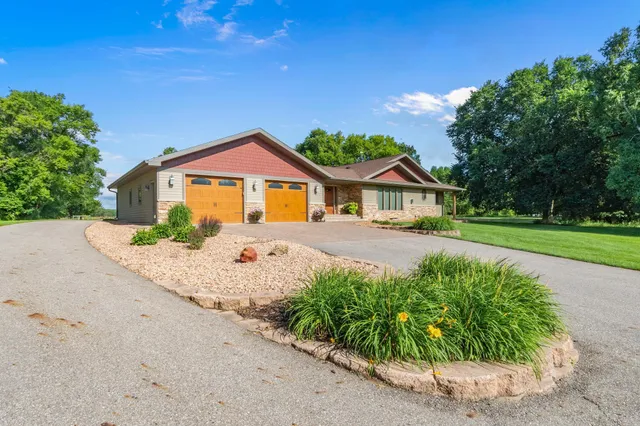 $1,261,000 | 7148 County Road 42 Northeast, Alexandria, MN 56308