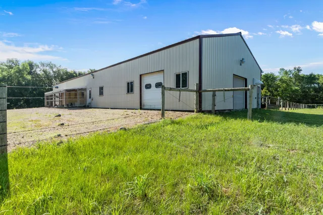 $1,261,000 | 7148 County Road 42 Northeast, Alexandria, MN 56308
