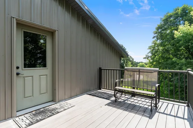 $1,261,000 | 7148 County Road 42 Northeast, Alexandria, MN 56308