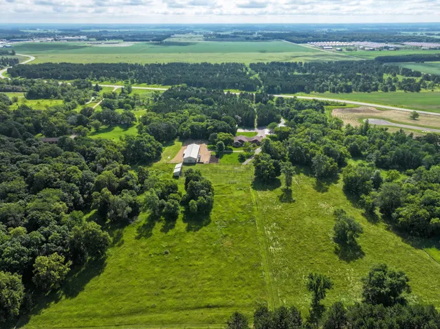 $1,261,000 | 7148 County Road 42 Northeast, Alexandria, MN 56308