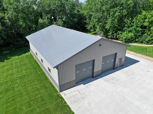 $1,261,000 | 7148 County Road 42 Northeast, Alexandria, MN 56308