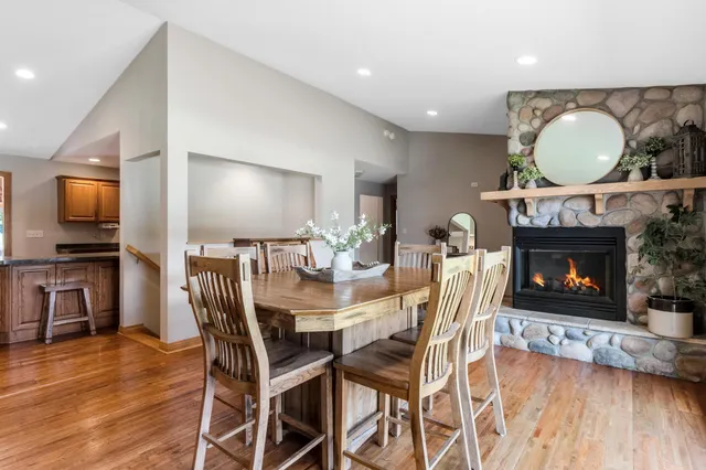 $1,261,000 | 7148 County Road 42 Northeast, Alexandria, MN 56308