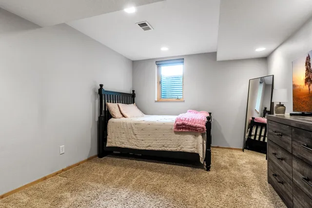 $1,261,000 | 7148 County Road 42 Northeast, Alexandria, MN 56308