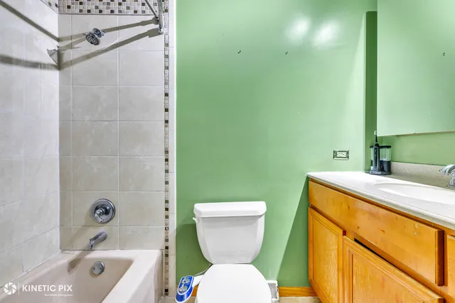 $414,999 | 439 North Fairfield Avenue, Lombard, IL 60148