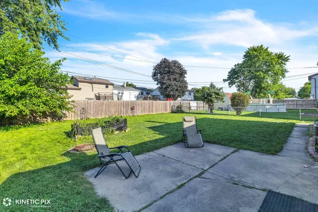 $414,999 | 439 North Fairfield Avenue, Lombard, IL 60148