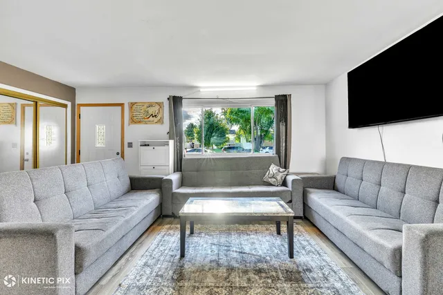 $414,999 | 439 North Fairfield Avenue, Lombard, IL 60148