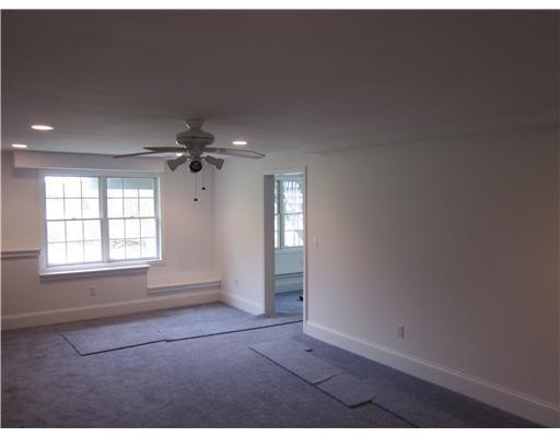 9 Emery Road Parsonsfield, ME 04047 - Photo 11 of 14 Den/Family/Great Room.