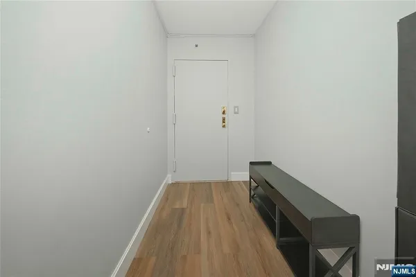 $2,600 | 151 Prospect Avenue, Unit 6C, Hackensack, NJ 07601