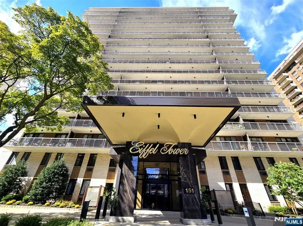 $2,600 | 151 Prospect Avenue, Unit 6C, Hackensack, NJ 07601