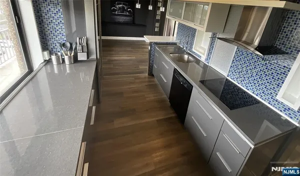 $2,600 | 151 Prospect Avenue, Unit 6C, Hackensack, NJ 07601