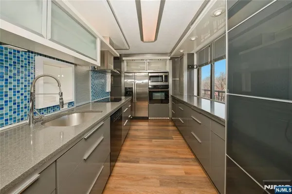 $2,600 | 151 Prospect Avenue, Unit 6C, Hackensack, NJ 07601