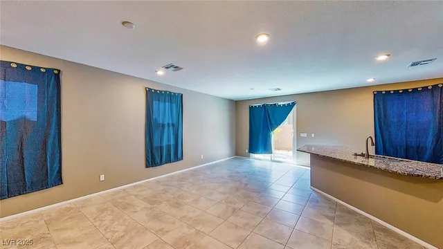 $2,313 | 9733 Cluny Avenue, Las Vegas, NV 89178