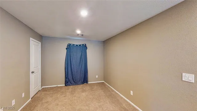 $2,313 | 9733 Cluny Avenue, Las Vegas, NV 89178