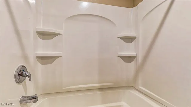 $2,313 | 9733 Cluny Avenue, Las Vegas, NV 89178