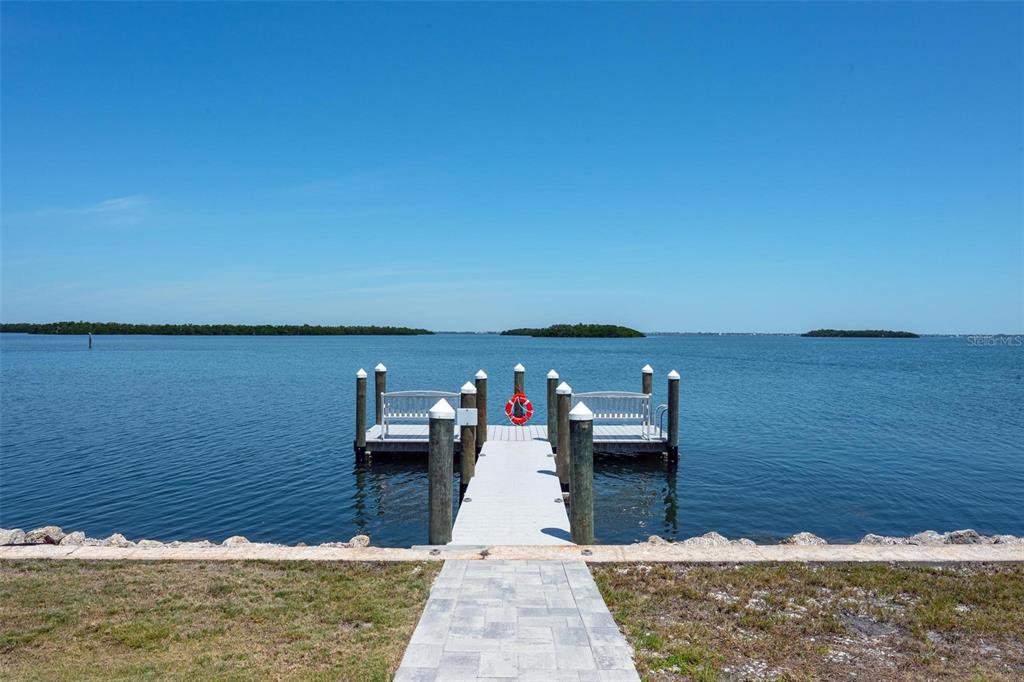 581 Rountree Drive Longboat Key, FL 34228 - Photo 28 of 50