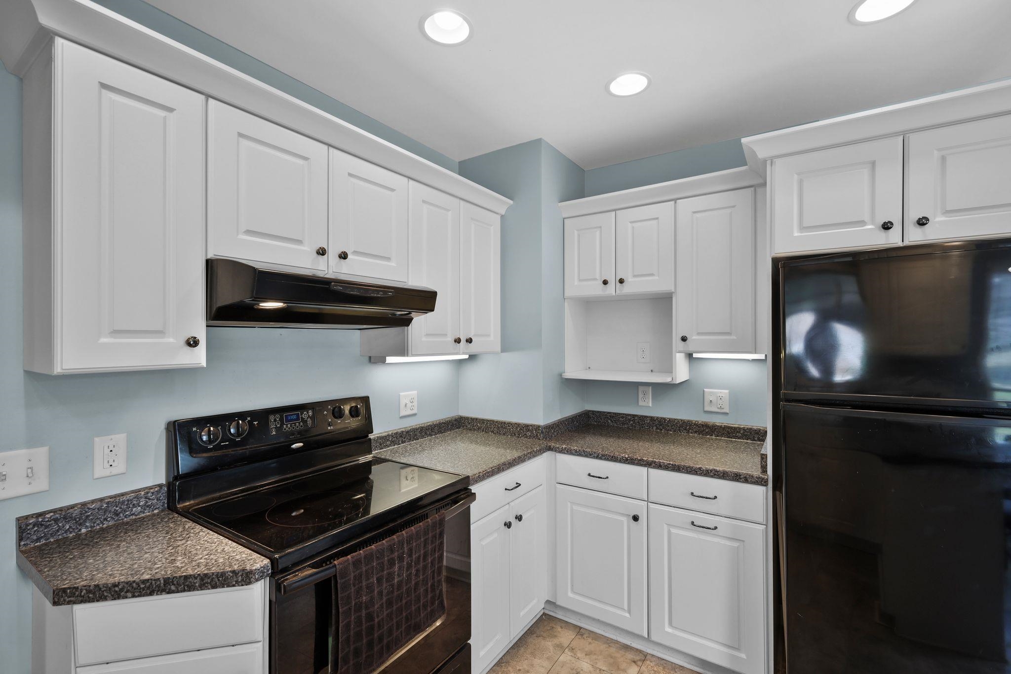 4215 Major Madison, WI 53716 - Photo 9 of 41