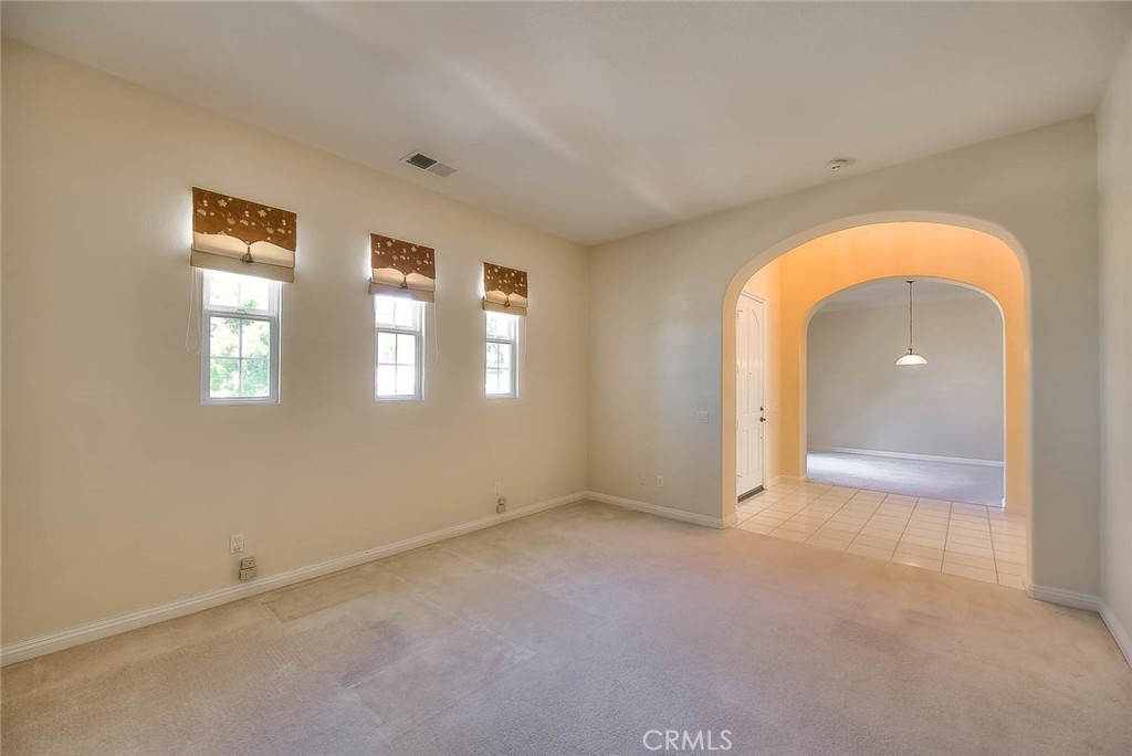 16861 Ridge Cliff Drive Riverside, CA 92503 - Photo 19 of 75 Den