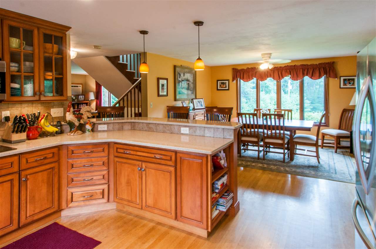 993 Center Road Lyndeborough, NH 03082 - Photo 4 of 40