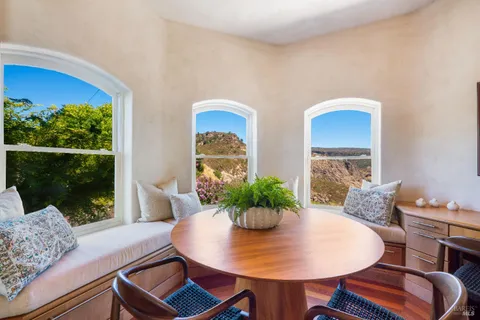 $7,600,000 | 2700 Atlas Peak Road, Napa, CA 94558