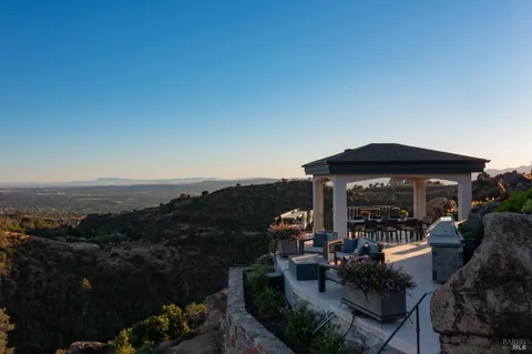 $7,600,000 | 2700 Atlas Peak Road, Napa, CA 94558