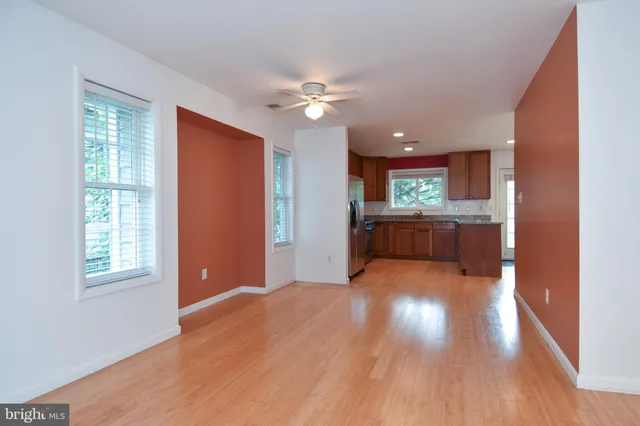 $3,500 | 1705 Commonwealth Avenue, Unit A, Alexandria, VA 22301