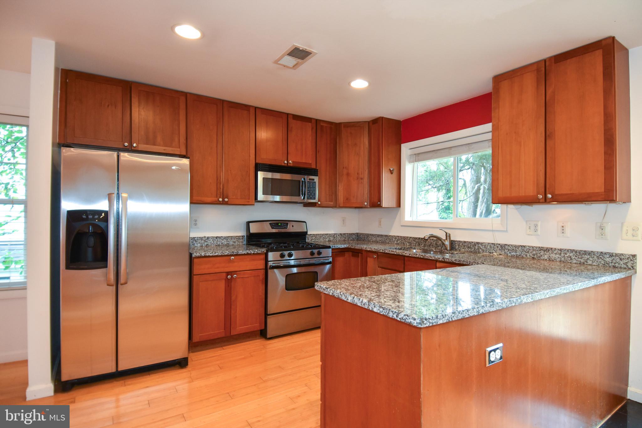 1705 Commonwealth Avenue, Unit A Alexandria, VA 22301 - Photo 16 of 36