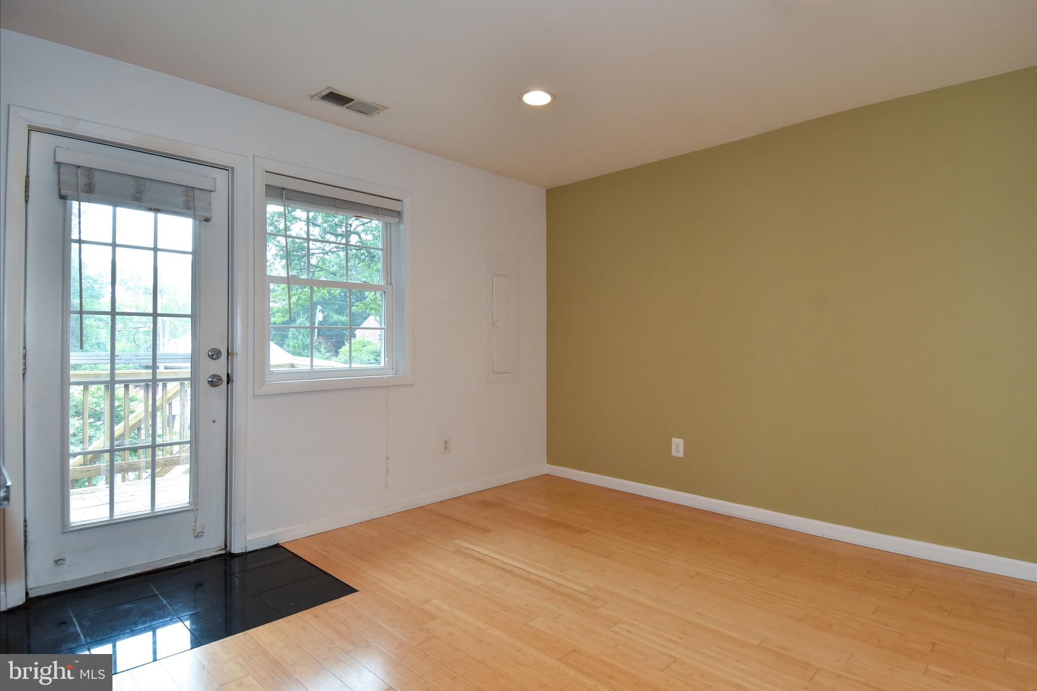 1705 Commonwealth Avenue, Unit A Alexandria, VA 22301 - Photo 19 of 36